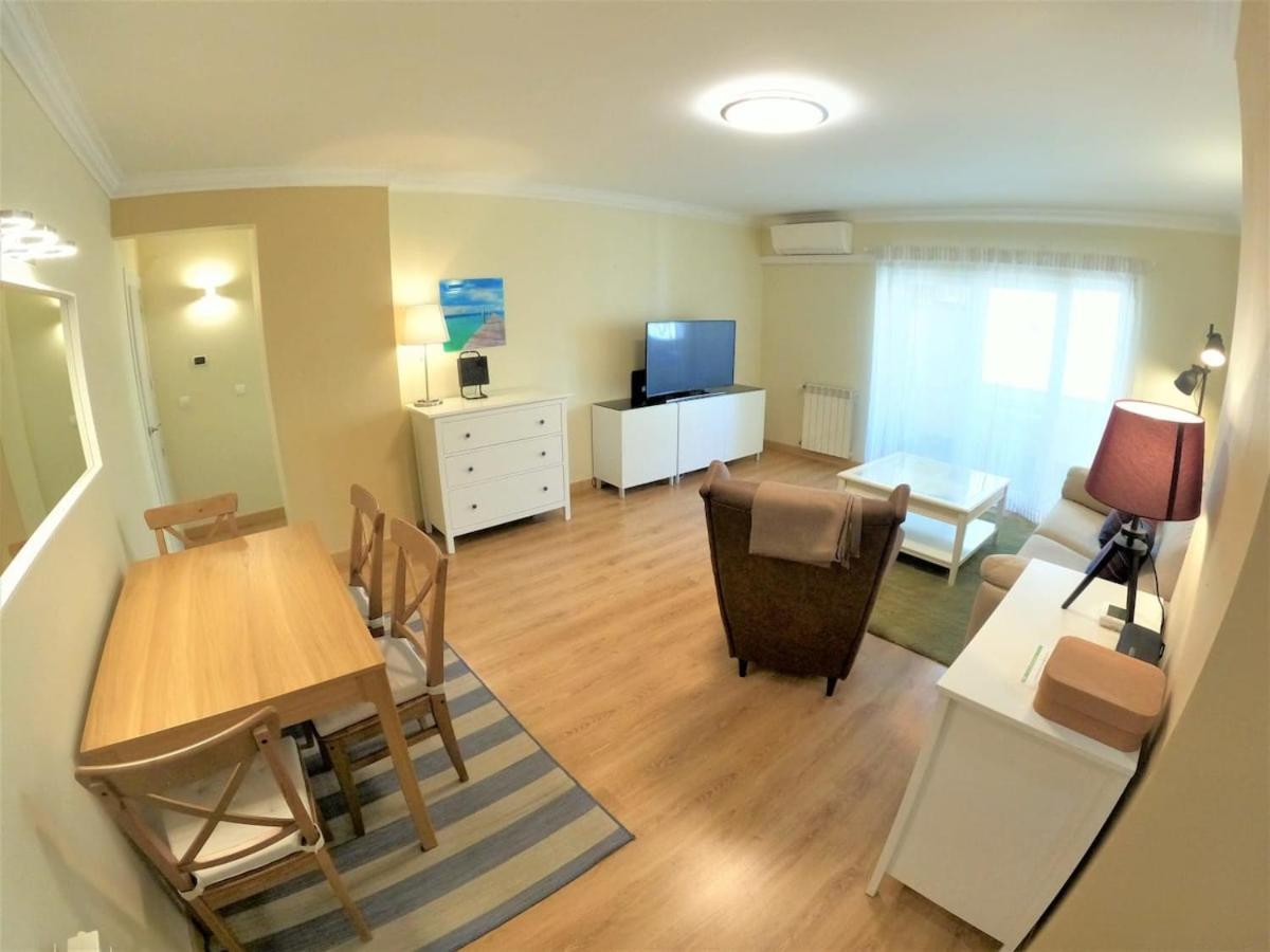 Carnaxide Modern T1 Apartment W Balcony In Carnaxide Oeiras Lisbon エクステリア 写真