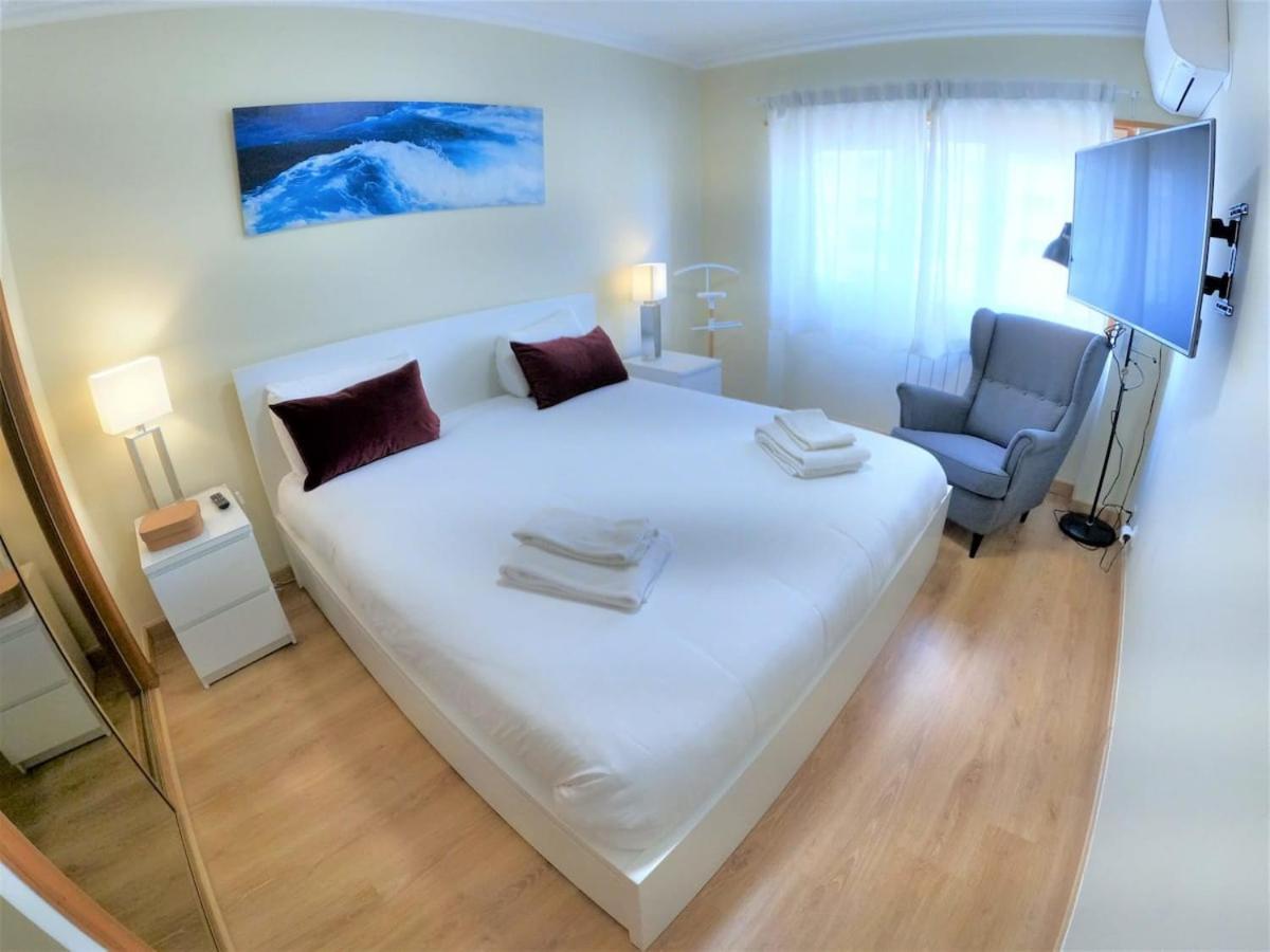 Carnaxide Modern T1 Apartment W Balcony In Carnaxide Oeiras Lisbon エクステリア 写真